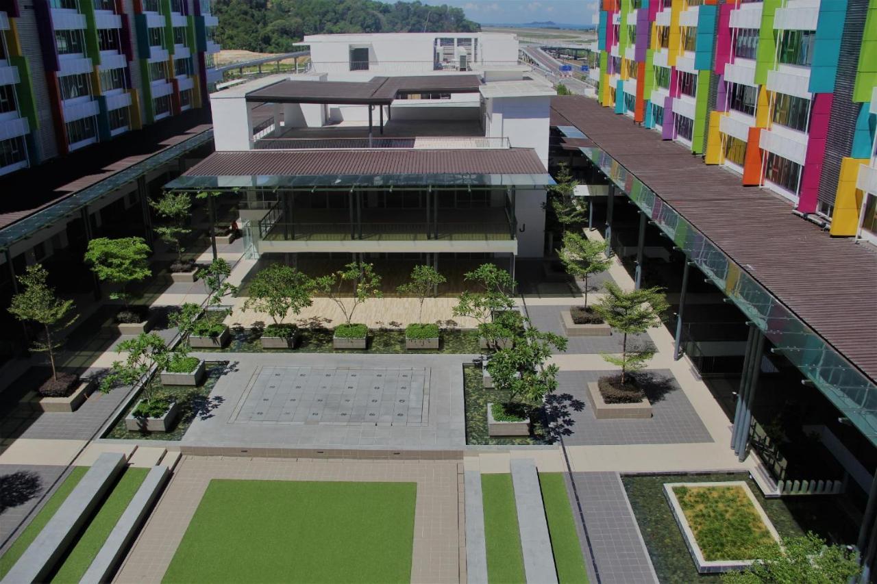 Aeropod Kk Studio Unit 09 Near Airport And City Free Parking Kota Kinabalu Exterior photo
